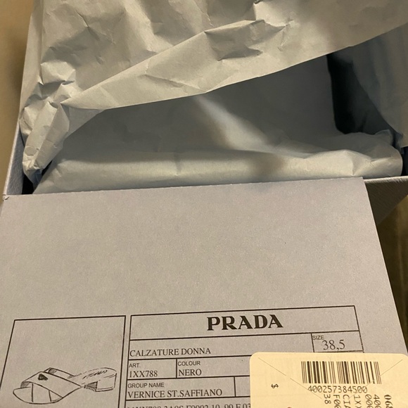 Prada  Calzature Black Leather Mules - Picture 9 of 10